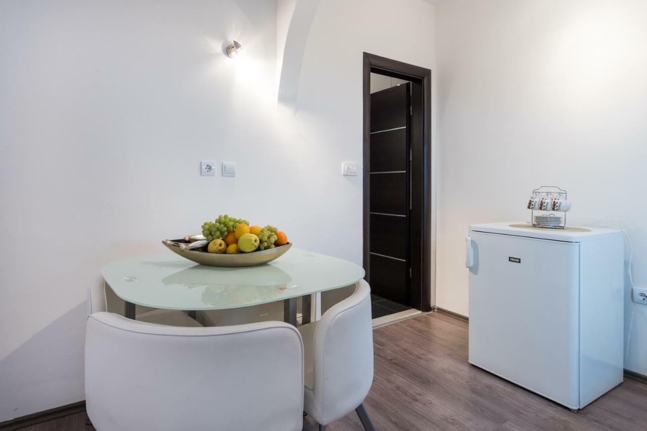 Nana Apartment