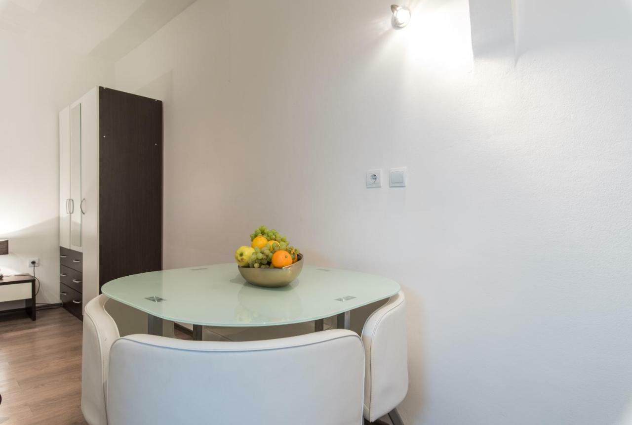 Apartment Nana Podstrana